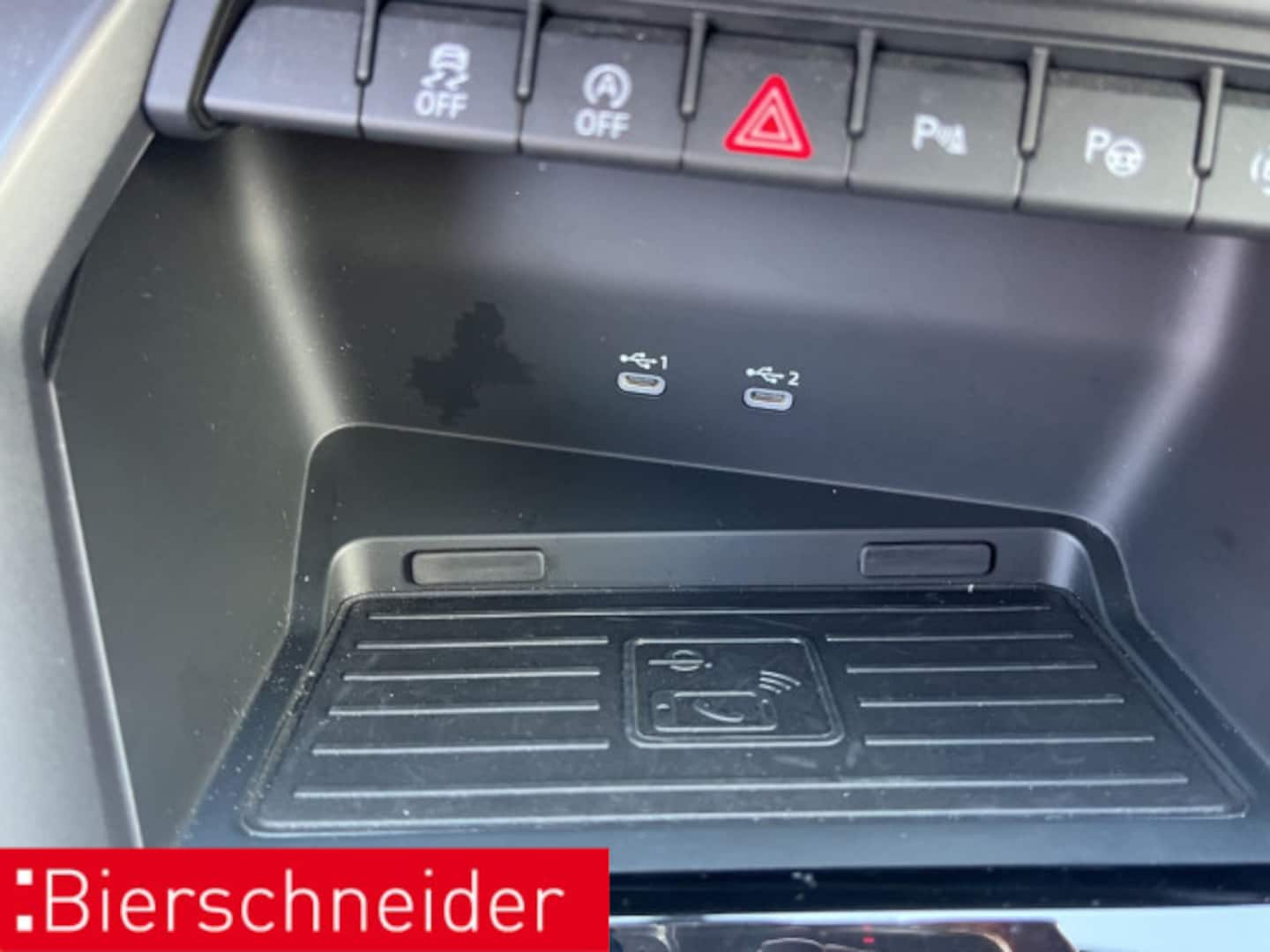 Bild über Audi A3 Sportback 30 TFSI S tronic - für weitere Informationen kontaktieren Sie den Audi Partner