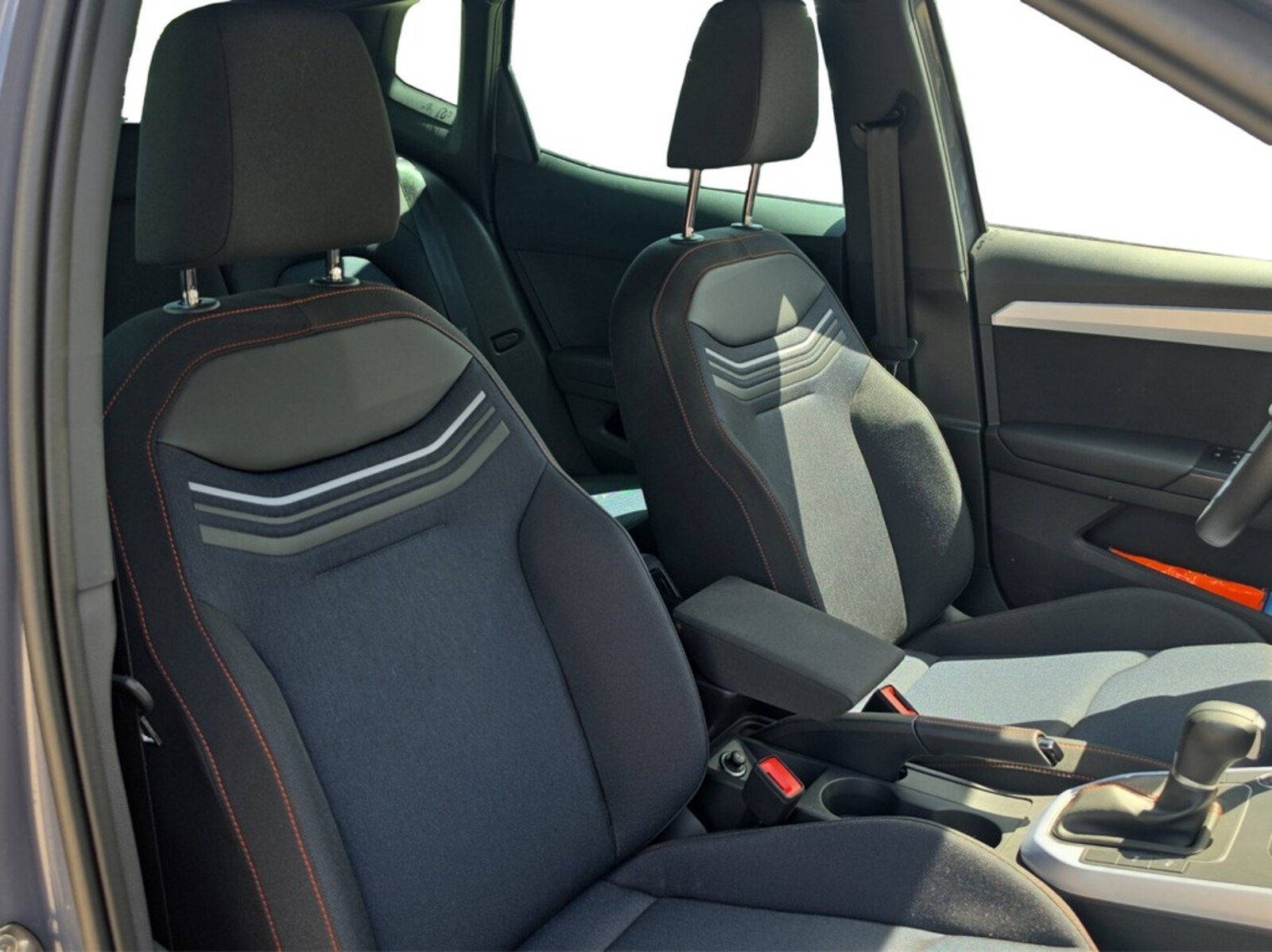 SEAT Arona – Bild 10