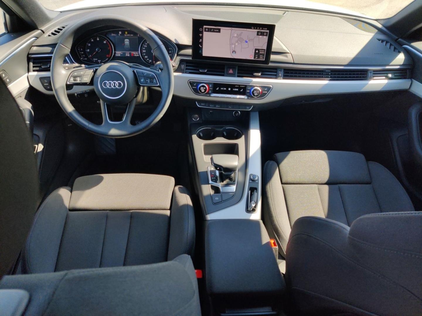Bild über Audi A4 Avant S line 35 TFSI S tronic - für weitere Informationen kontaktieren Sie den Audi Partner