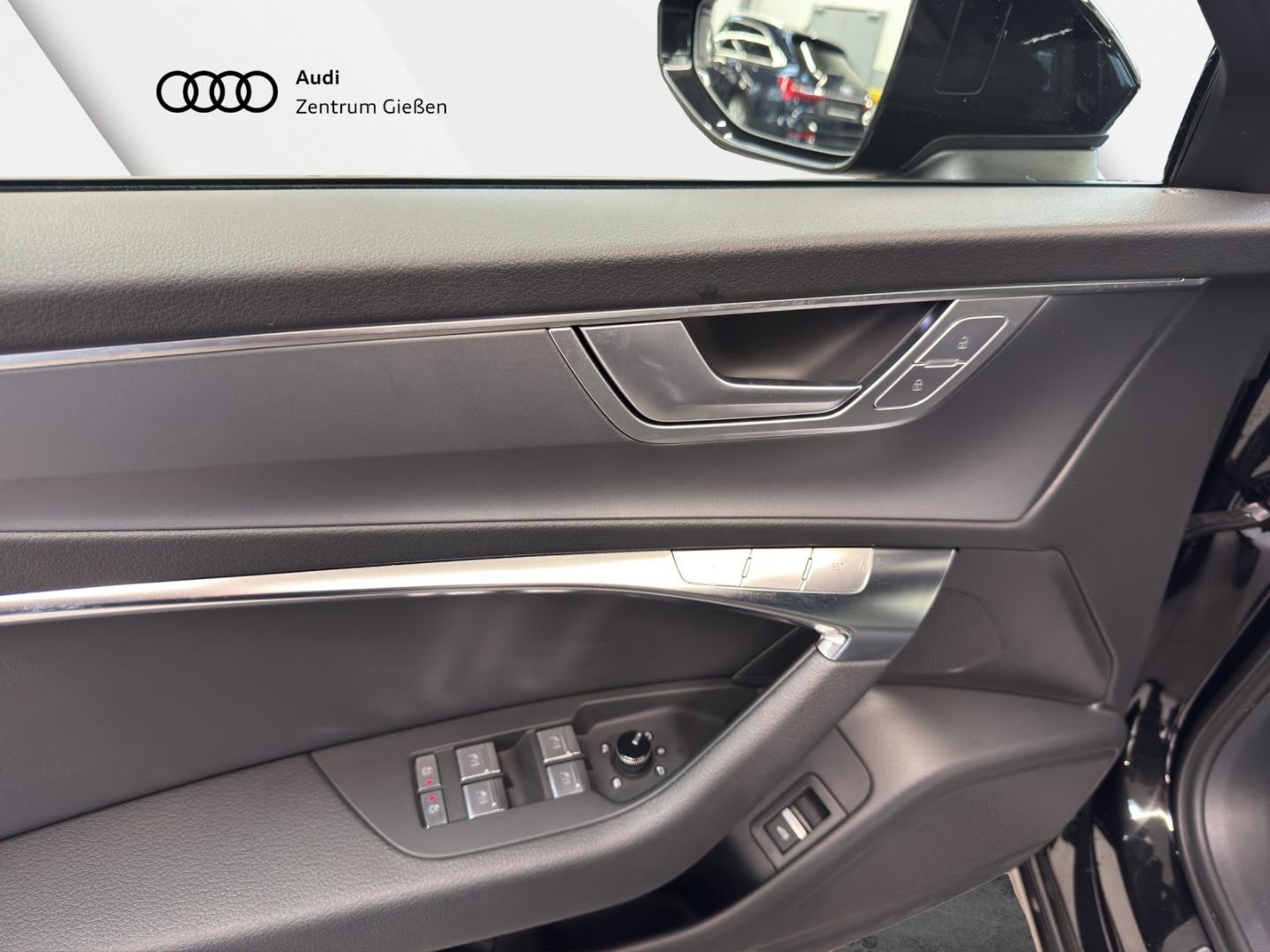 Bild über Audi A6 Avant S line 40 TDI S tronic - für weitere Informationen kontaktieren Sie den Audi Partner