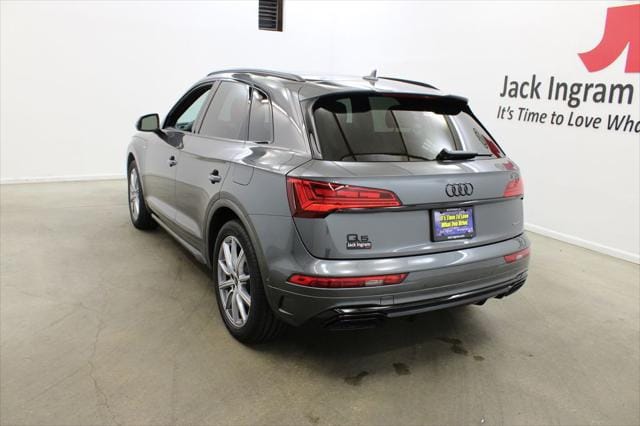 Certified 2024 Audi Q5 Prestige with VIN WA1F2AFY3R2109572 for sale in Montgomery, AL