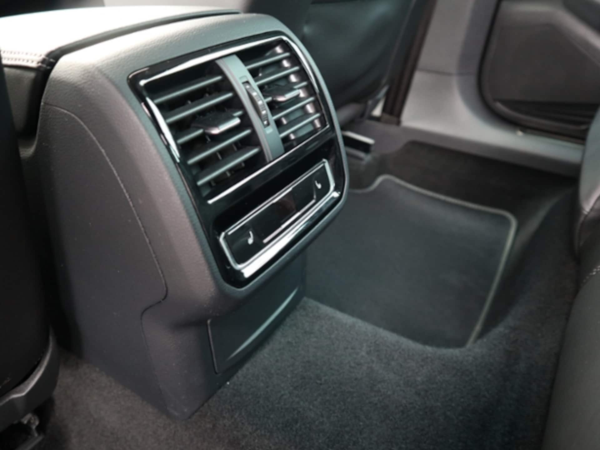 Volkswagen Passat Variant Elegance