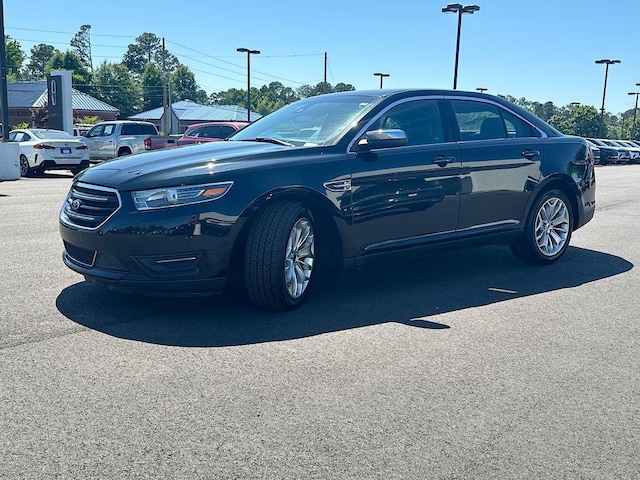 2017 Ford Taurus