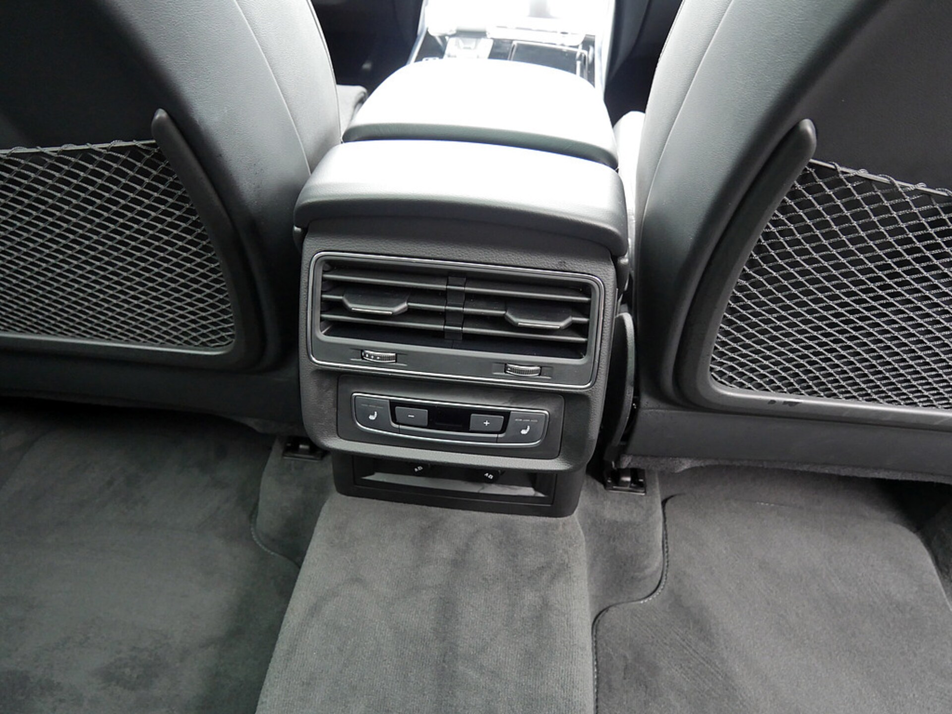 Audi Q7 SUV TFSI e S line