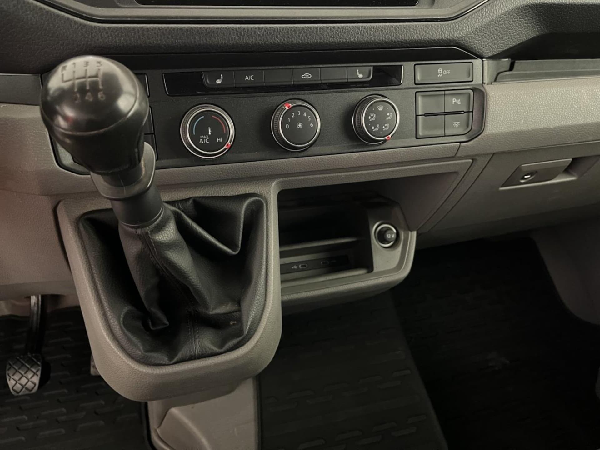 Volkswagen Crafter Kasten mittlerer Radstand