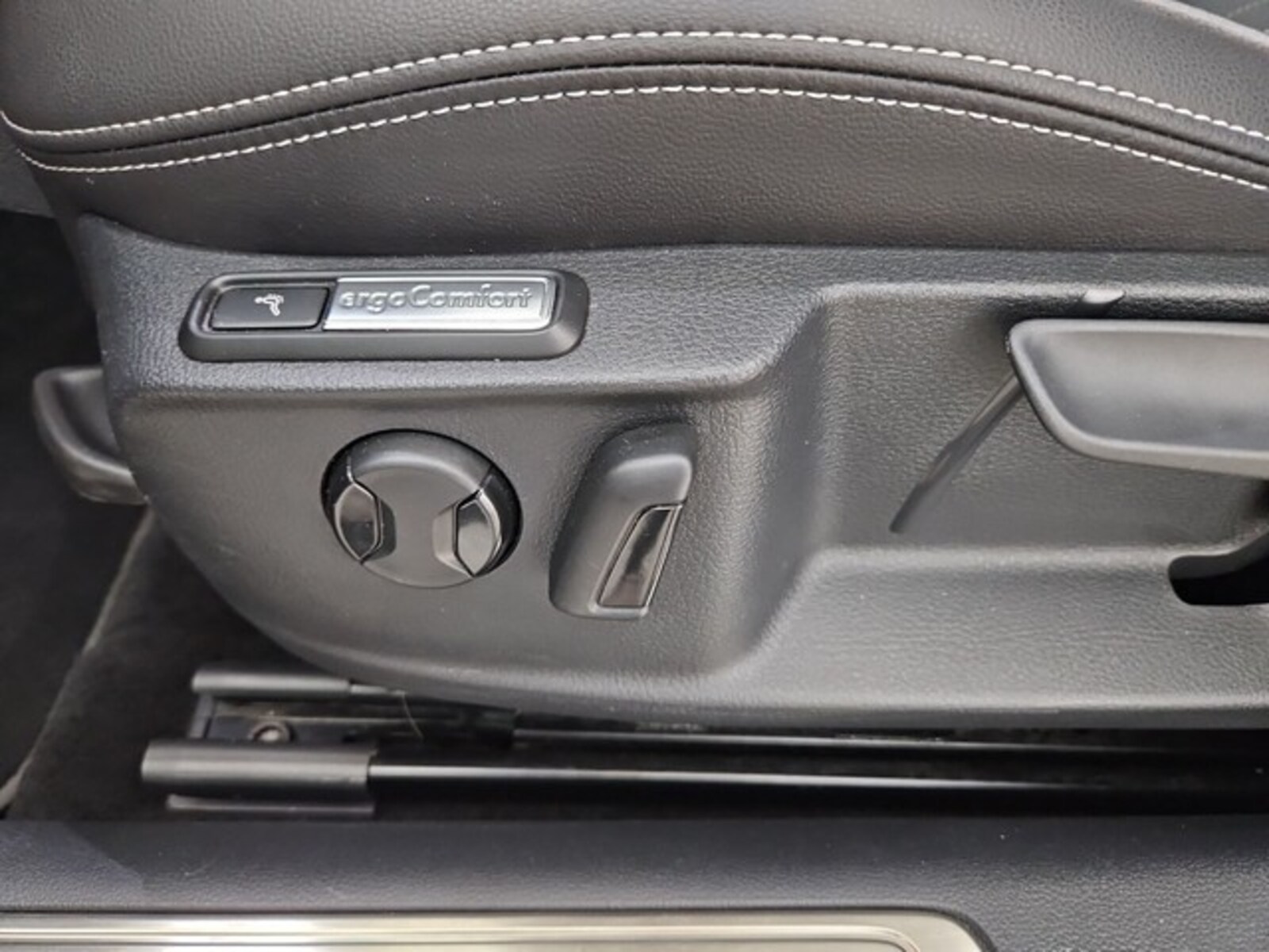 Volkswagen Passat Variant – Bild 5