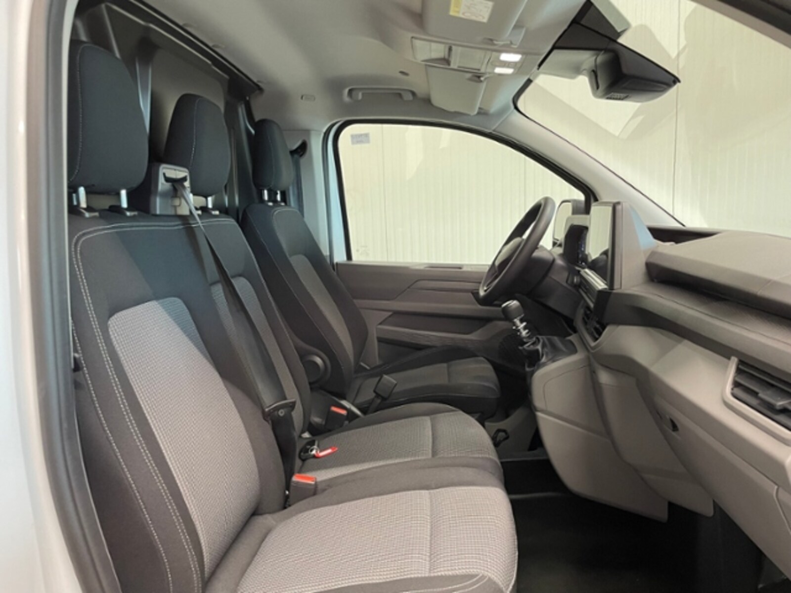 Volkswagen Transporter Kasten langer Radstand – Bild 18