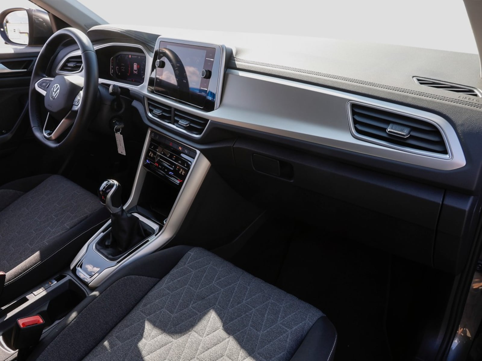 Volkswagen T-Roc – Bild 8
