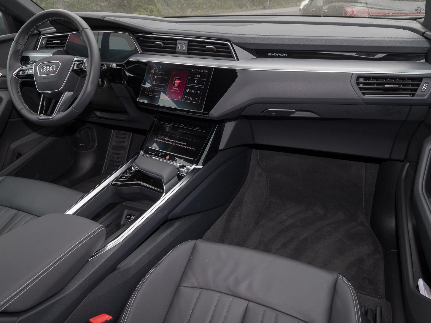 Image about Audi Q8 e-tron advanced 55 e-tron quattro