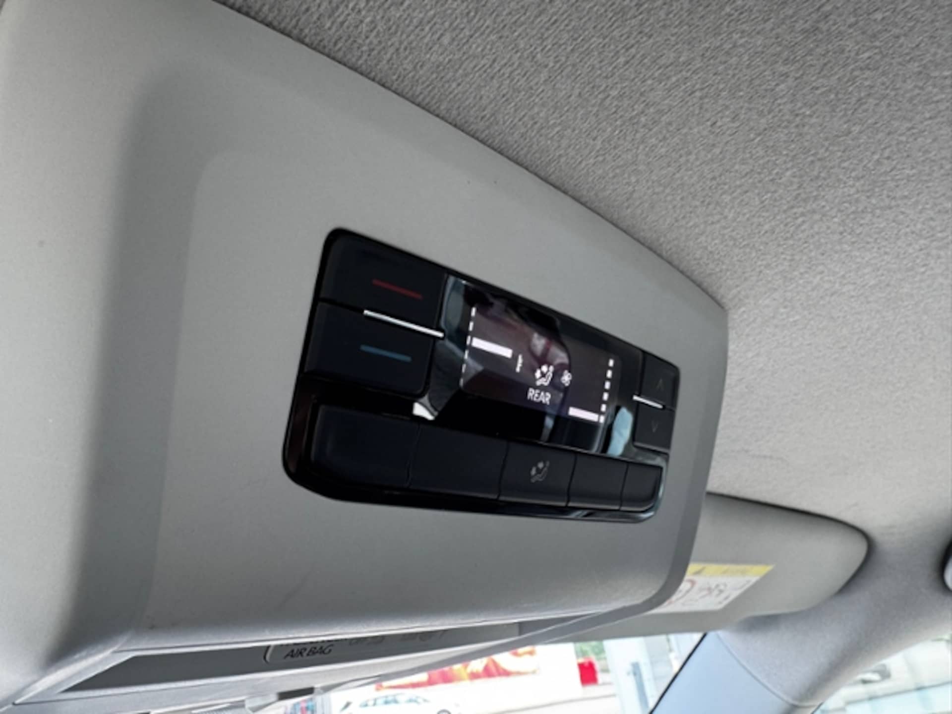 Volkswagen T6.1 Transporter Kombi kurzer Radstand
