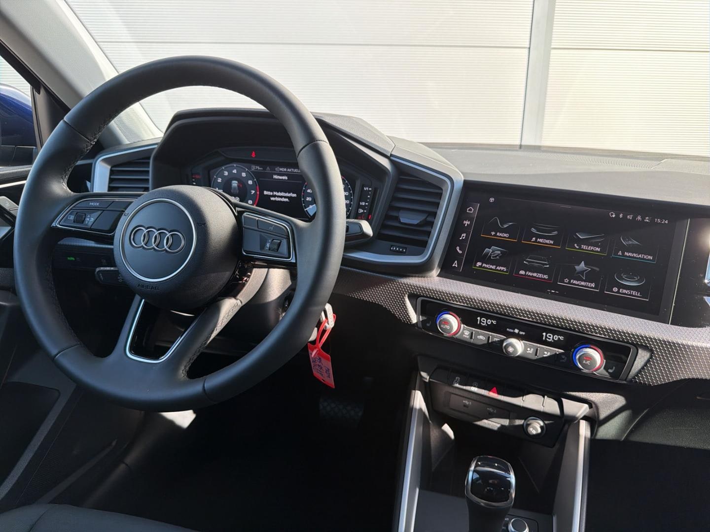 Bild über Audi A1 Sportback advanced 35 TFSI S tronic - für weitere Informationen kontaktieren Sie den Audi Partner