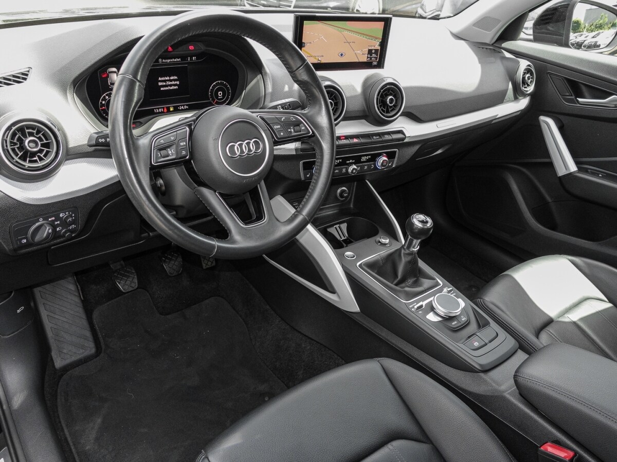 Image about Audi Q2 design 30 TFSI Schaltgetriebe