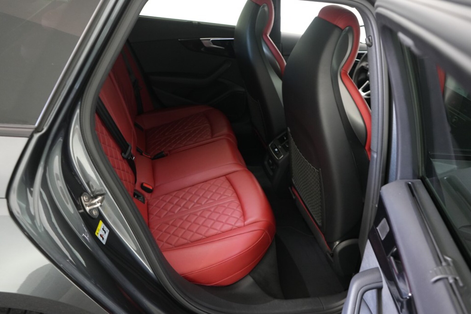 Audi S4 Avant