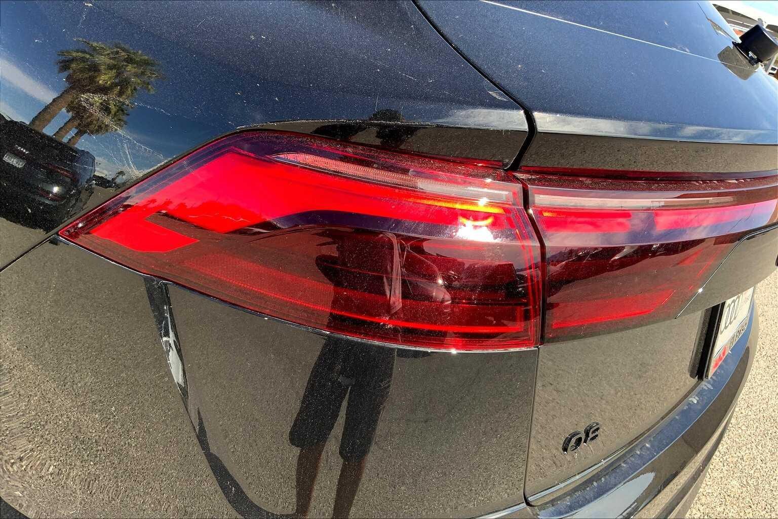 2026 Audi Q8 Premium Plus - Photo 14