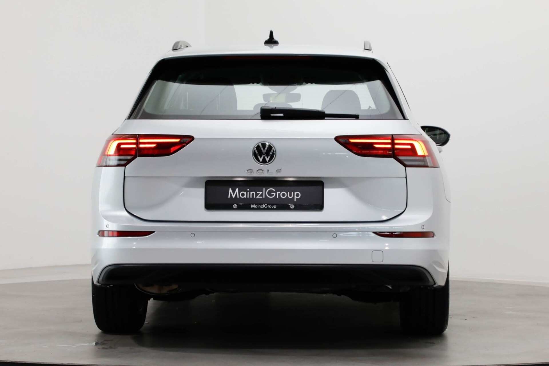 Volkswagen Golf Variant Life