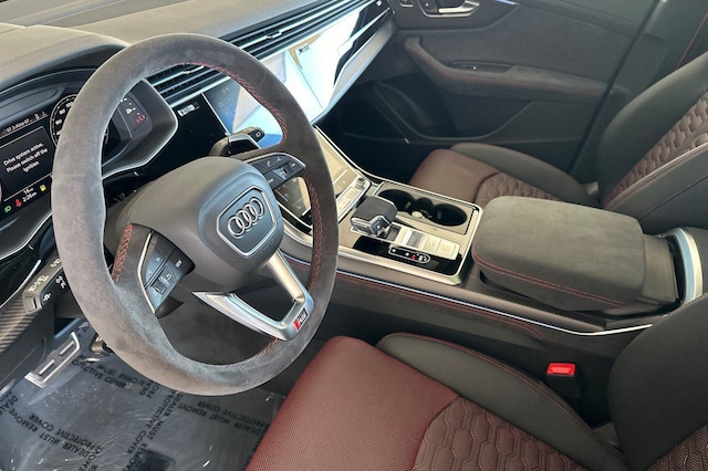 2026 Audi RS Q8 Base - Photo 9