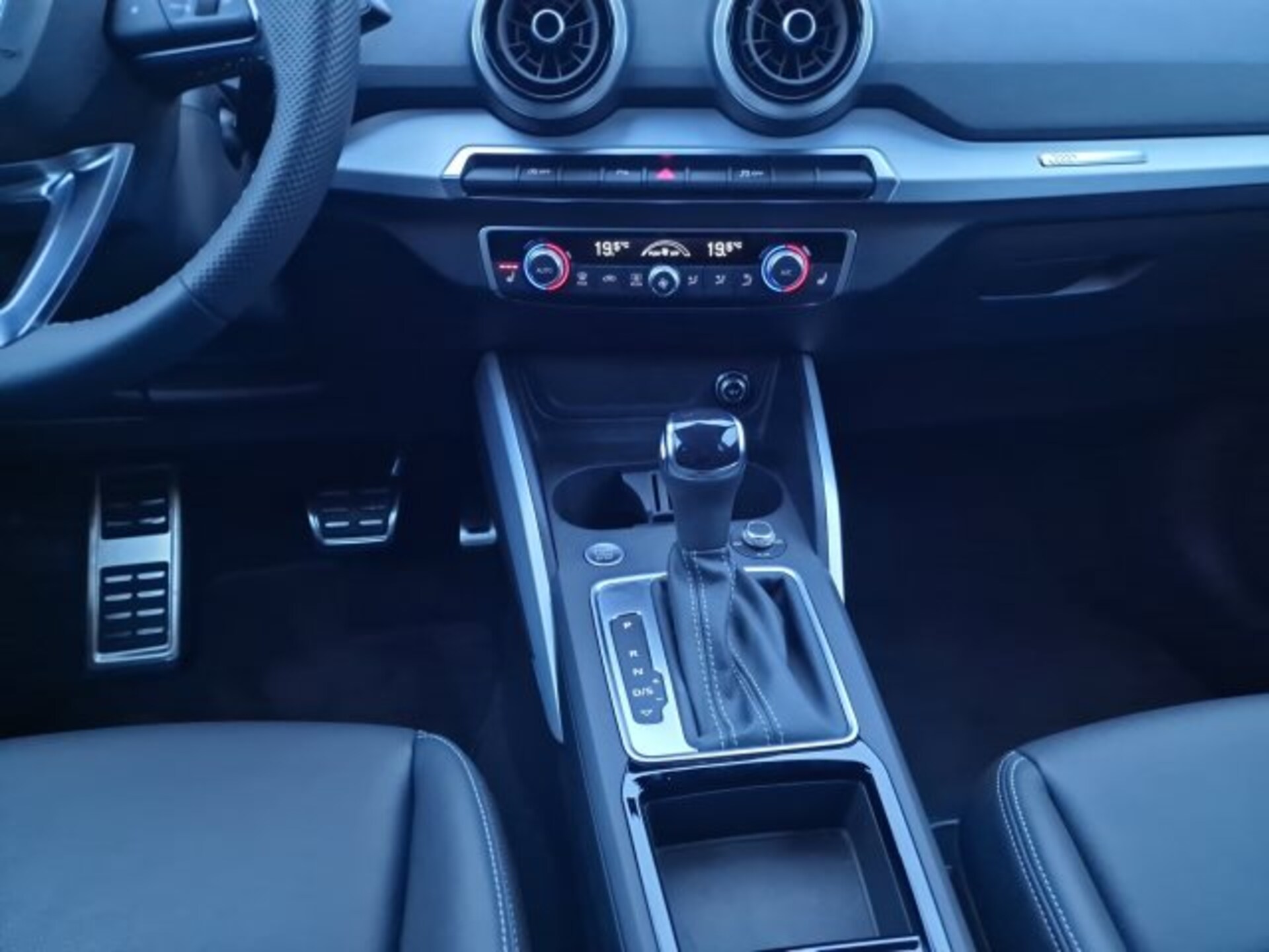 Audi Q2 S line