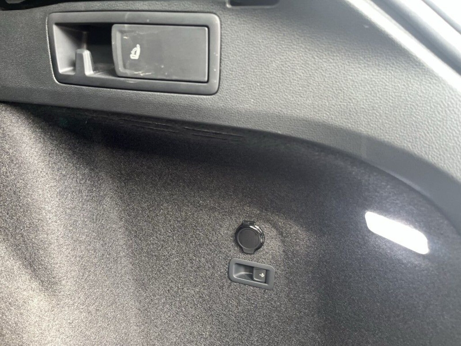 Volkswagen Golf Variant – Bild 15