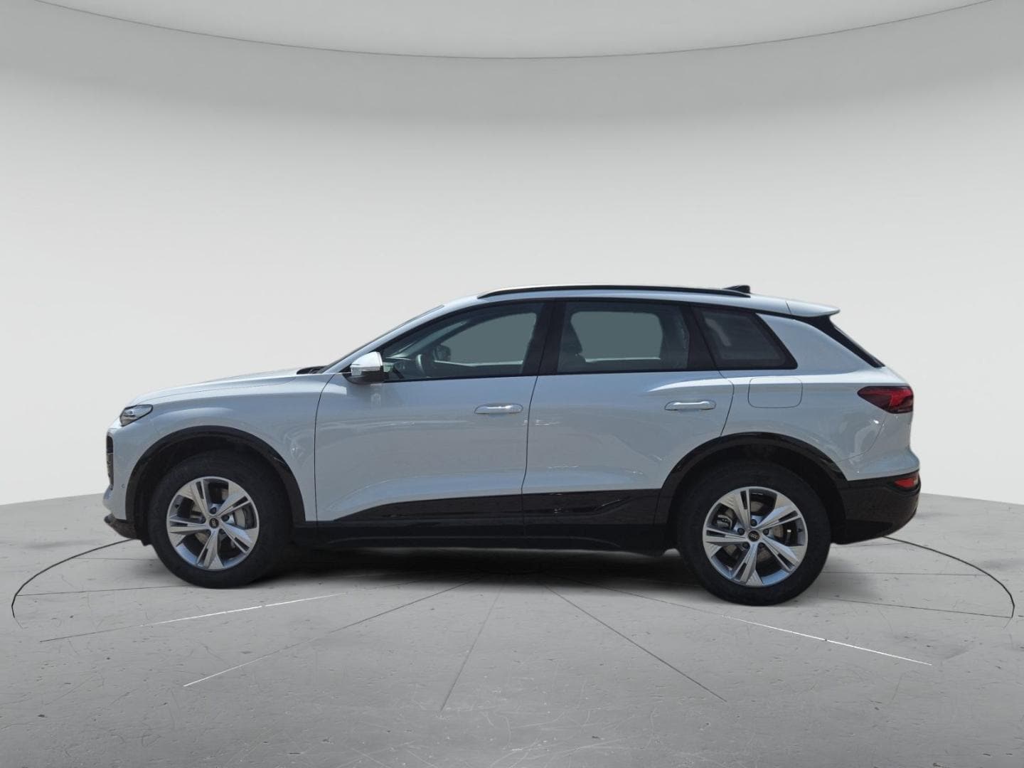 Bild über Audi Q6 SUV e-tron e-tron - für weitere Informationen kontaktieren Sie den Audi Partner