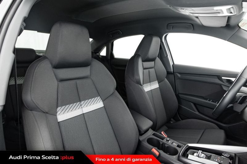Image about Audi A3 Sedan S line edition 35 TDI 110 kW (150 CV) S tronic
