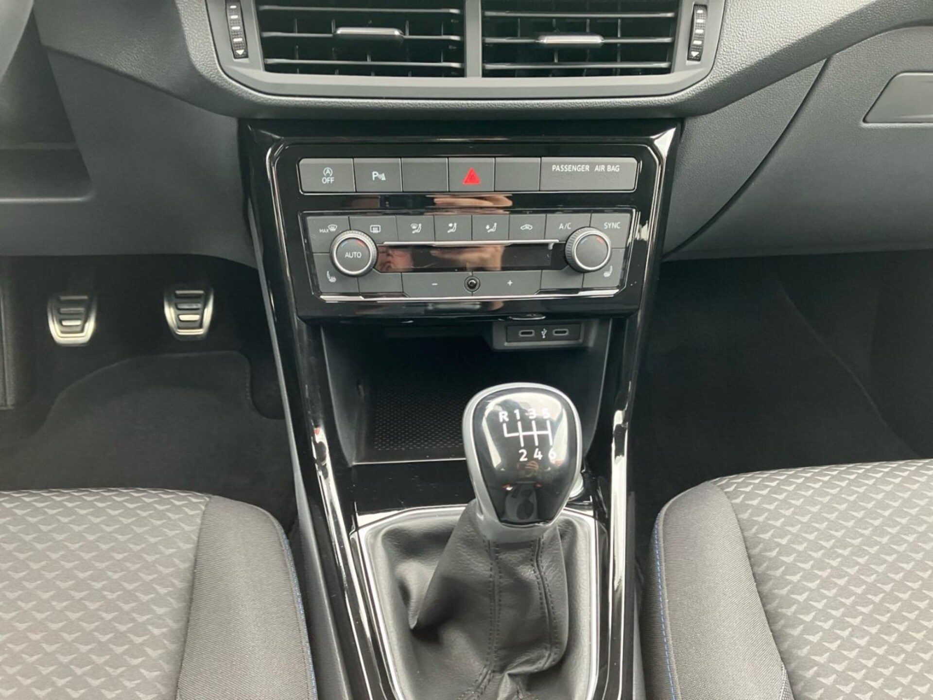 Volkswagen T-Cross United