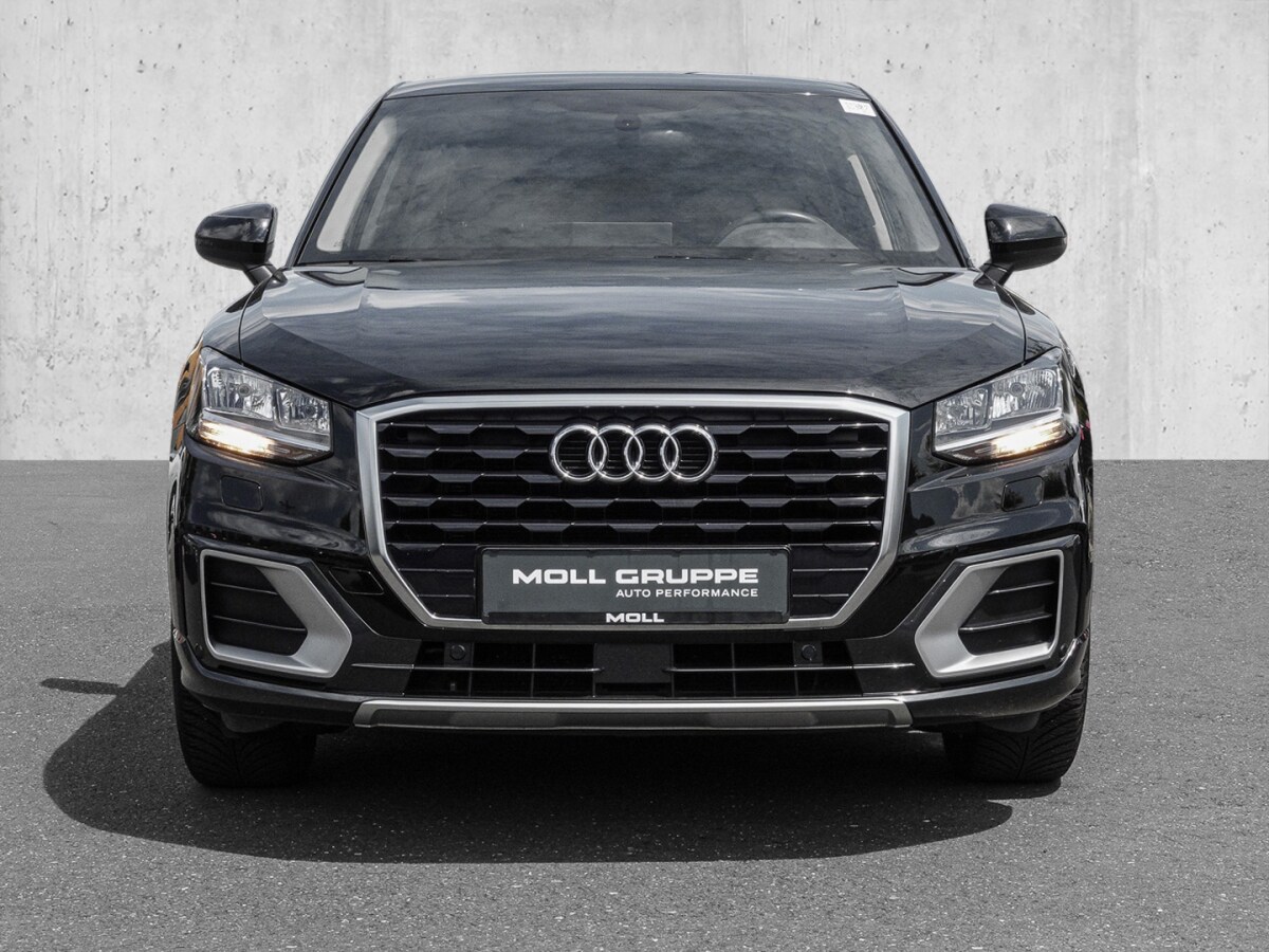 Image about Audi Q2 design 30 TFSI Schaltgetriebe