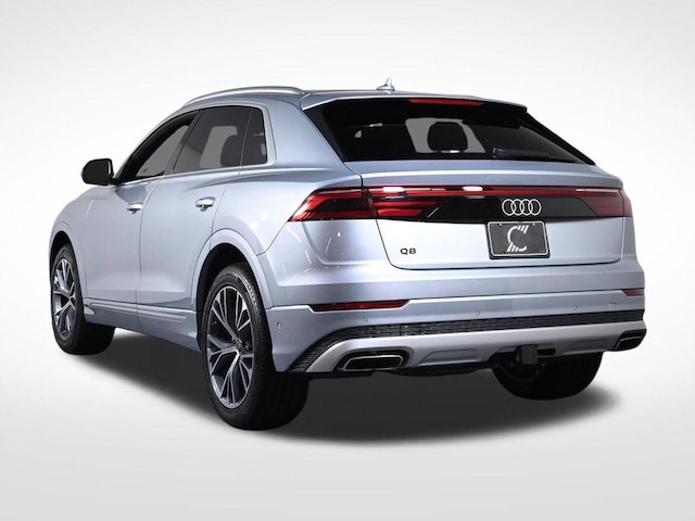 2025 Audi Q8