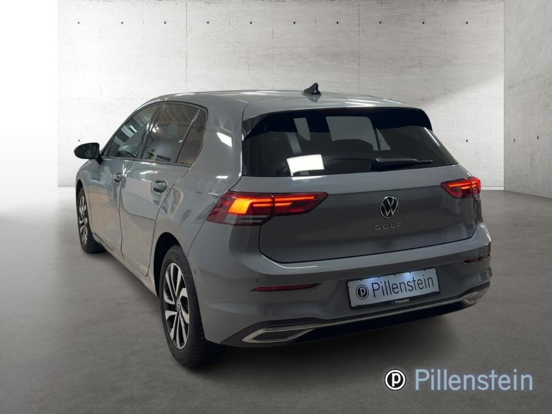 Volkswagen Golf Active