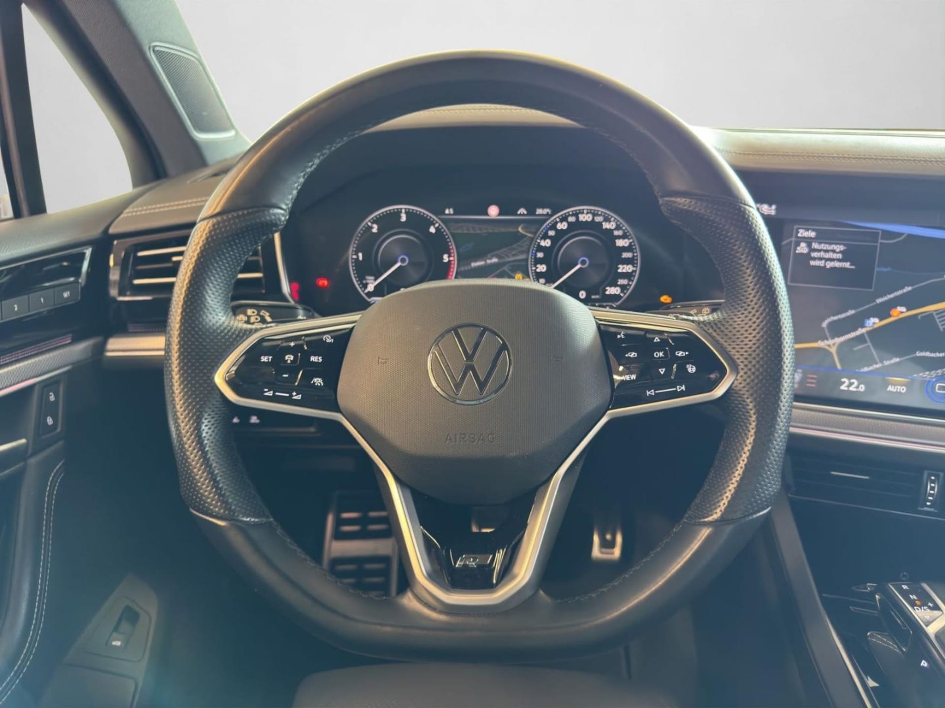 Volkswagen Touareg R-Line