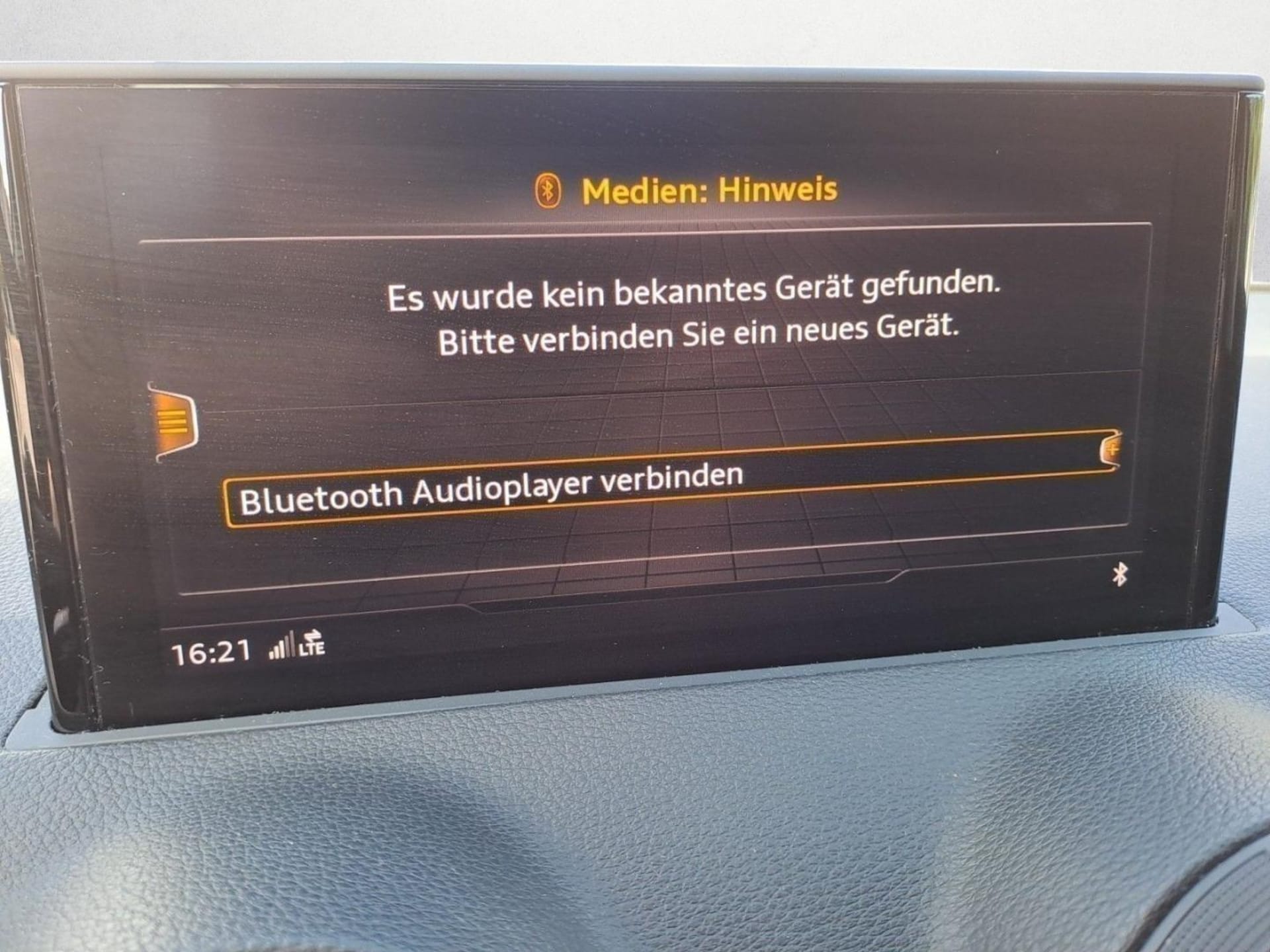 Audi Q2 S line