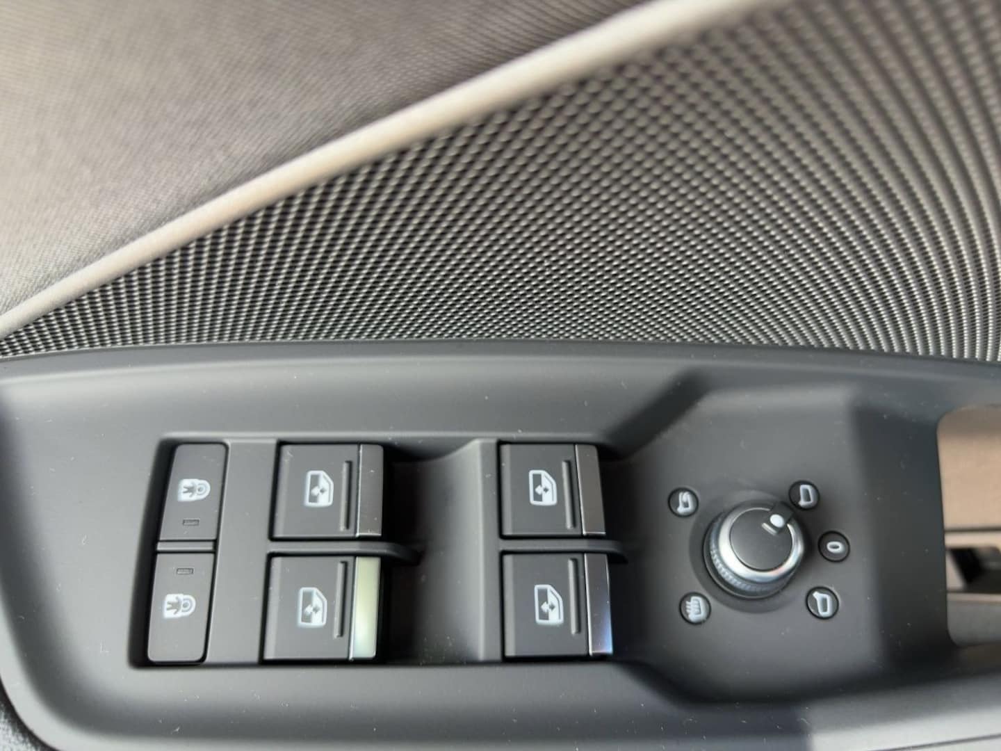 Bild über Audi A3 Sportback TFSI e advanced 40 TFSI e S tronic - für weitere Informationen kontaktieren Sie den Audi Partner
