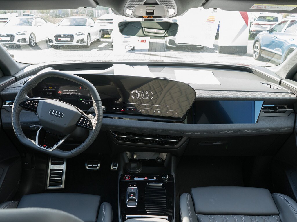 Image about Audi SQ6 SUV e-tron e-tron quattro