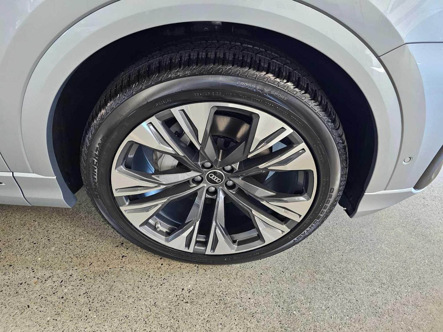 2025 Audi Q8 Premium Plus - Photo 9