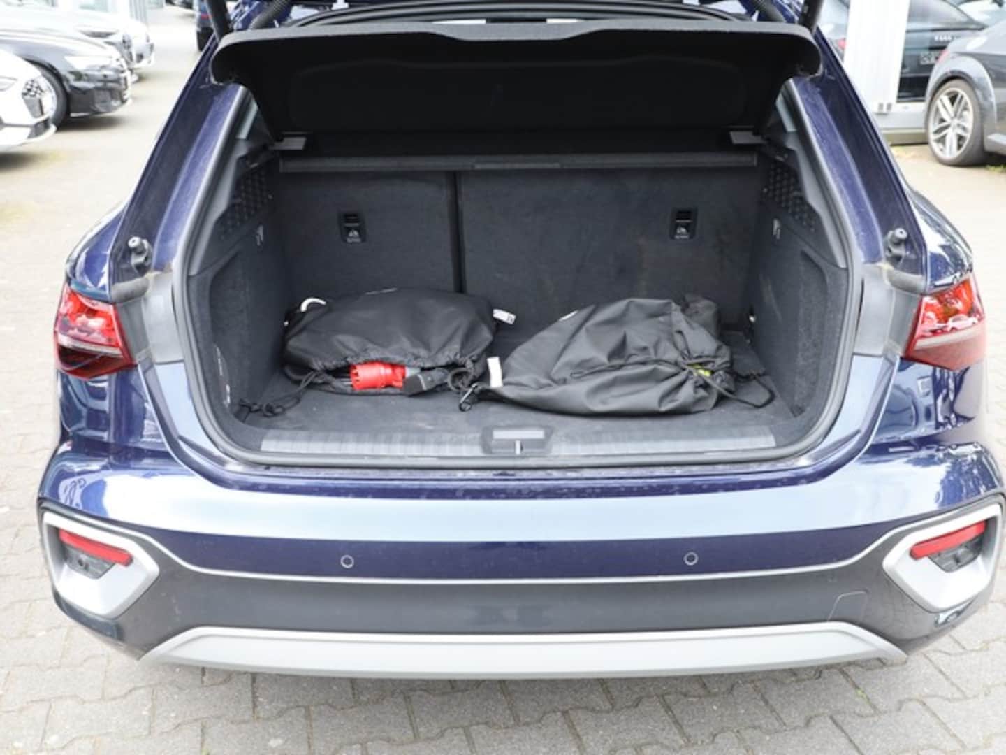 Bild über Audi A3 allstreet TFSI e 40 TFSI e S tronic - für weitere Informationen kontaktieren Sie den Audi Partner