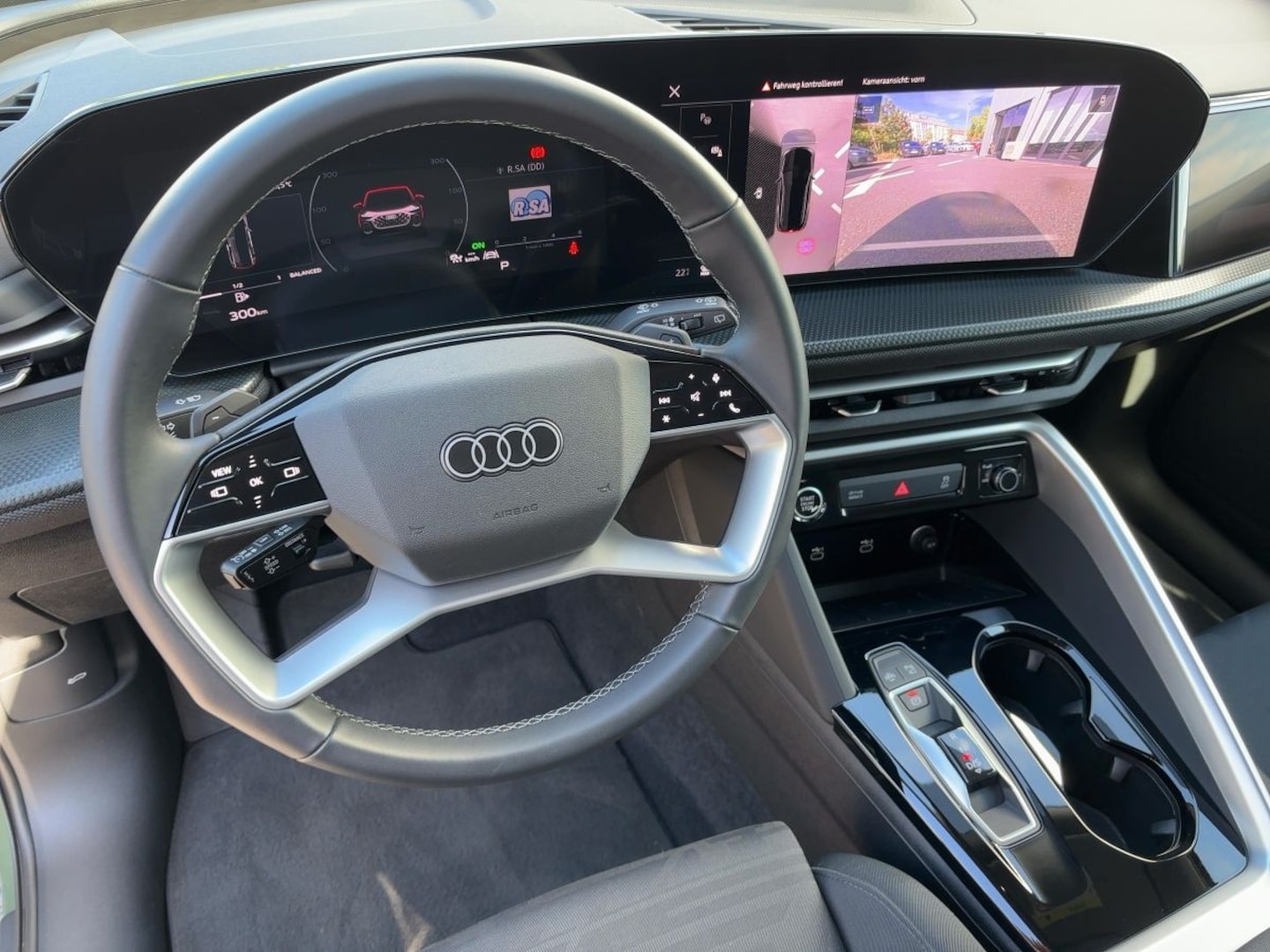 Bild über Audi Q5 Sportback TDI quattro 150 kW S tronic - für weitere Informationen kontaktieren Sie den Audi Partner