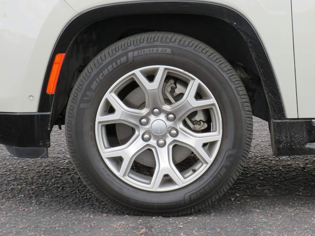 2022 Jeep Wagoneer