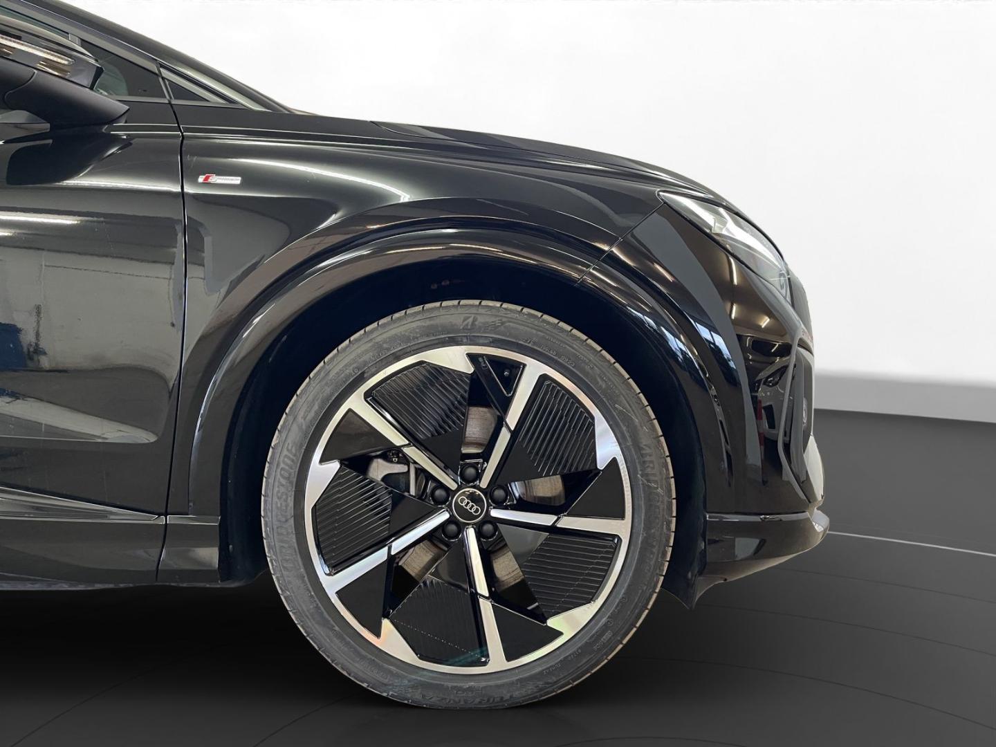 Image about Audi Q4 Sportback e-tron 40 e-tron