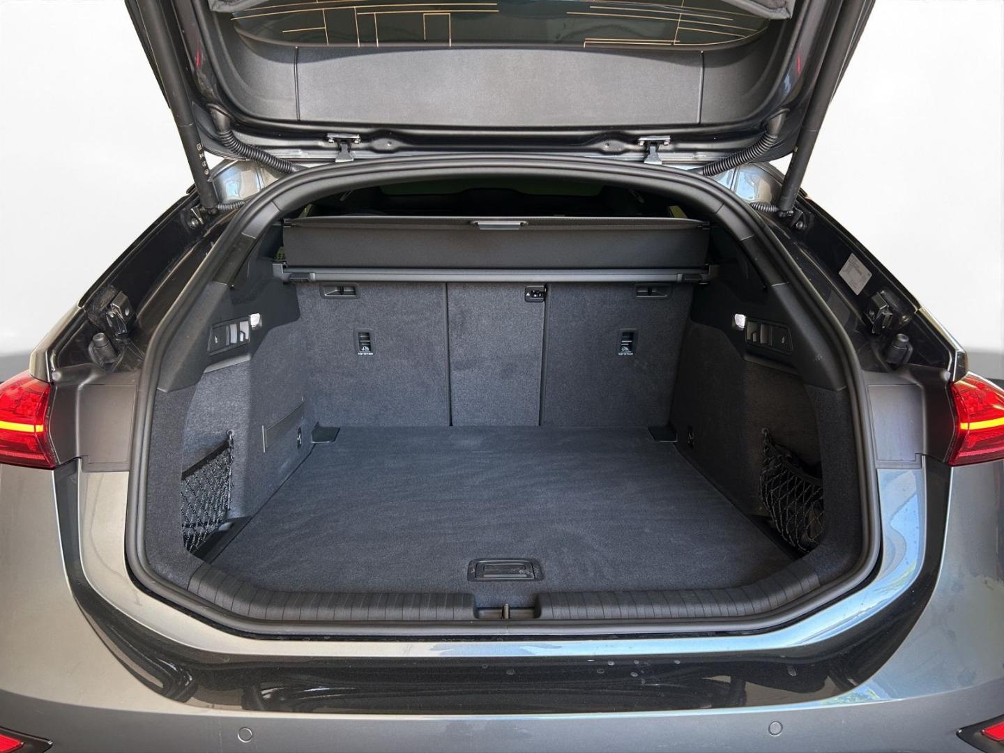 Image about Audi S6 Avant e-tron e-tron