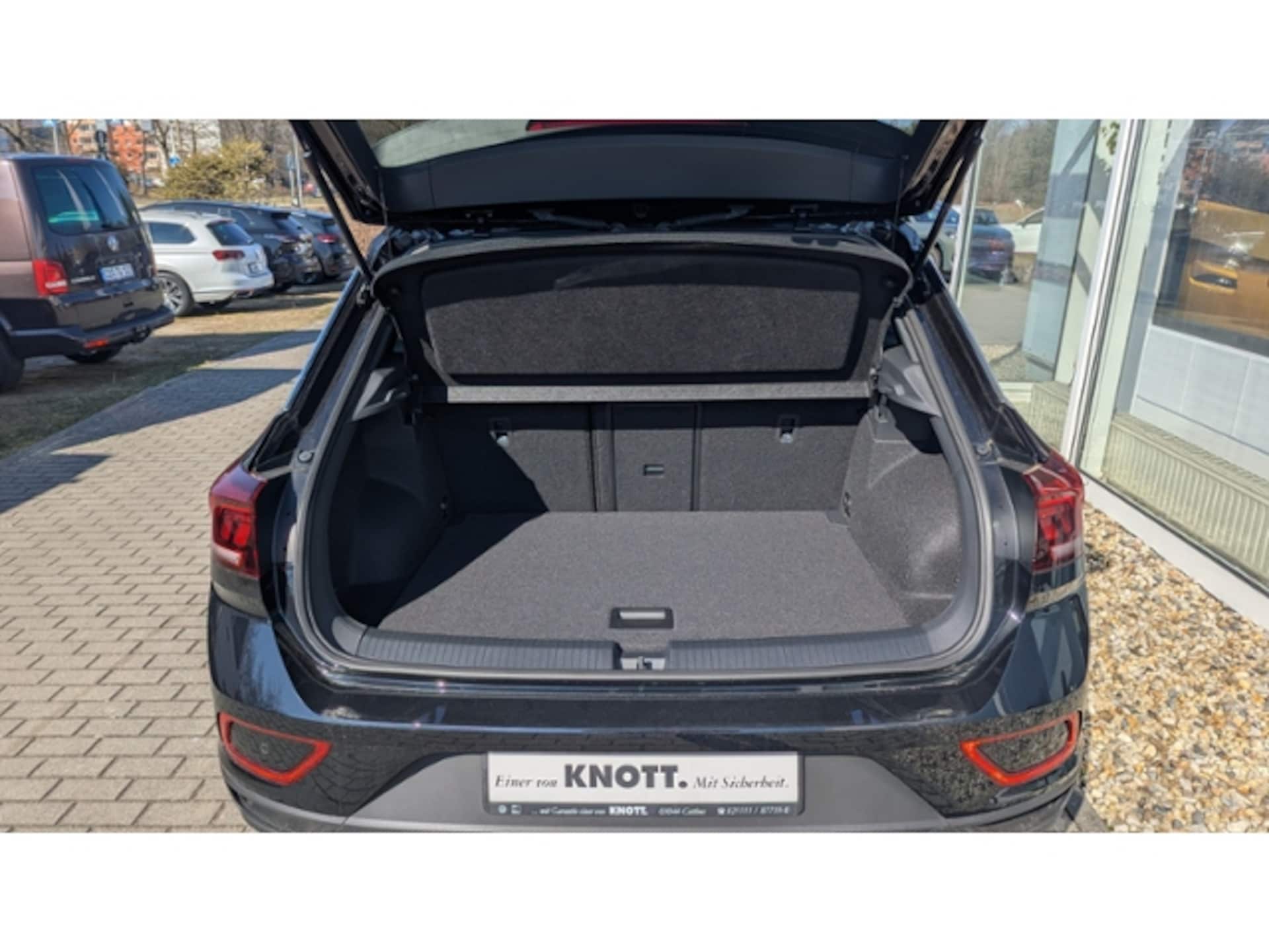 Volkswagen T-Roc Goal