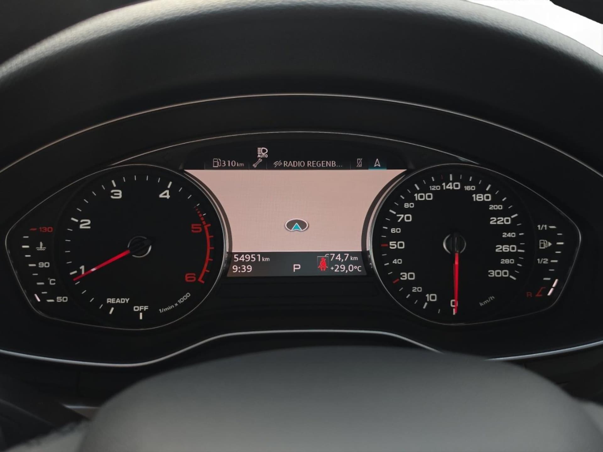 Audi A4 Avant Advanced