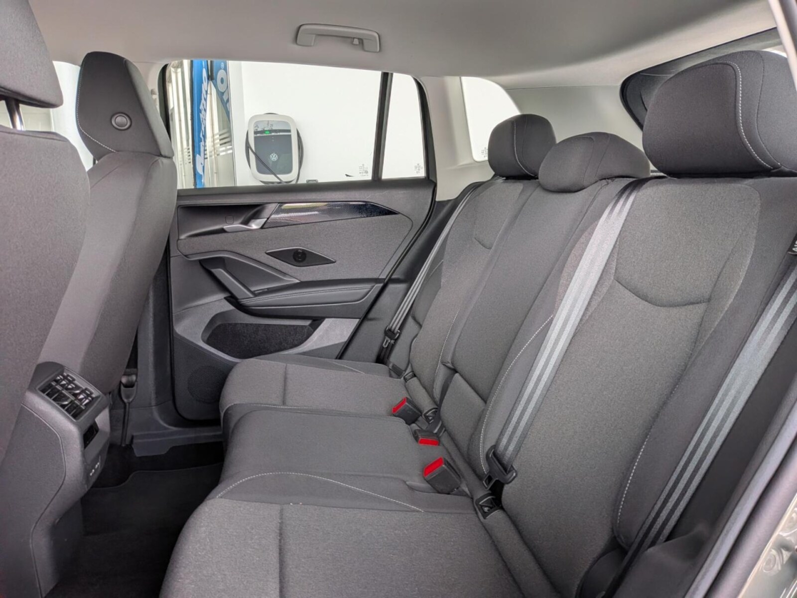 Volkswagen Tiguan – Bild 16
