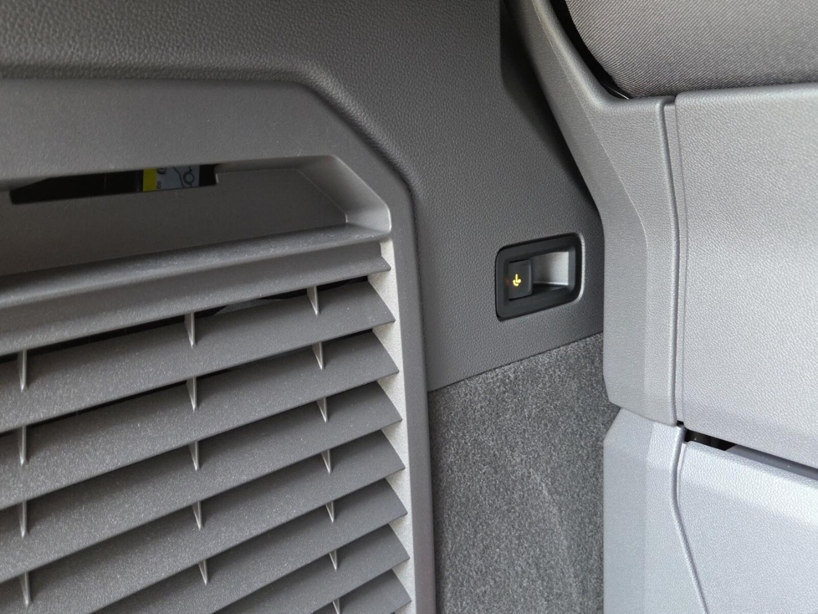 Volkswagen Multivan – Bild 15