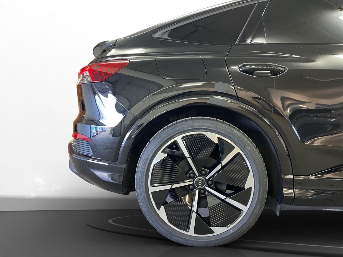 Image about Audi Q4 Sportback e-tron 40 e-tron
