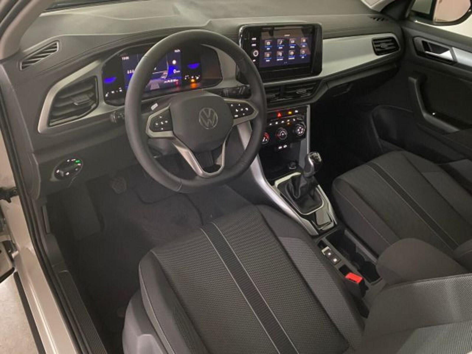 Volkswagen T-Roc – Bild 6