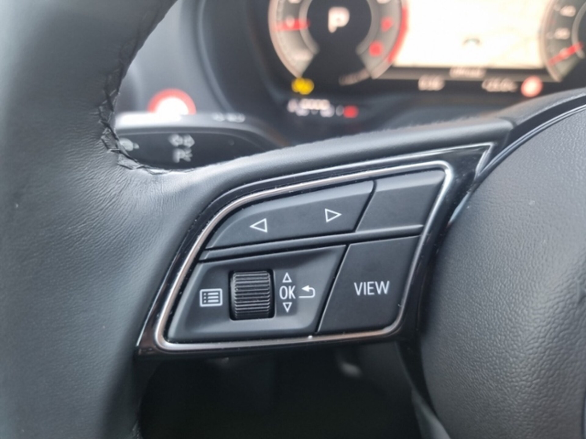 Audi Q2 S line