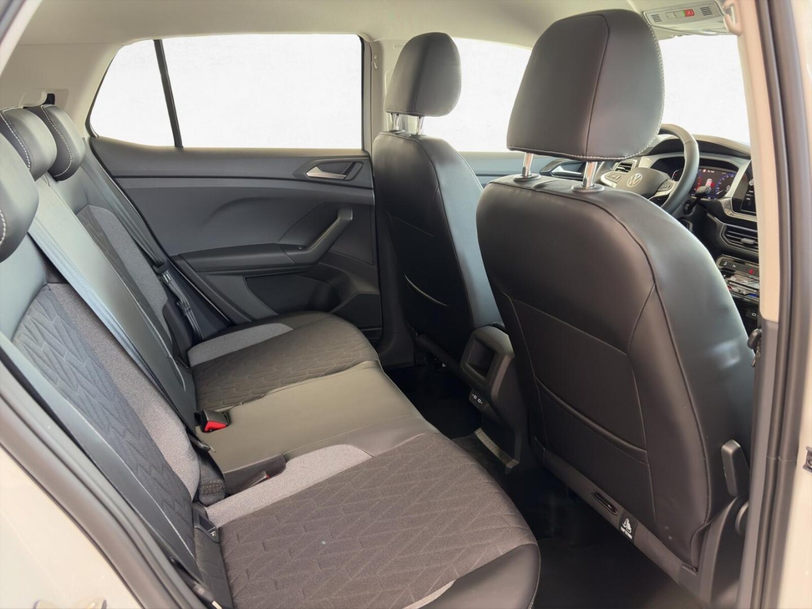 Volkswagen T-Cross – Bild 10