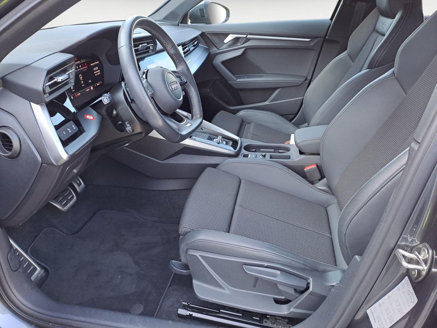 Image about Audi S3 Limousine TFSI quattro S tronic