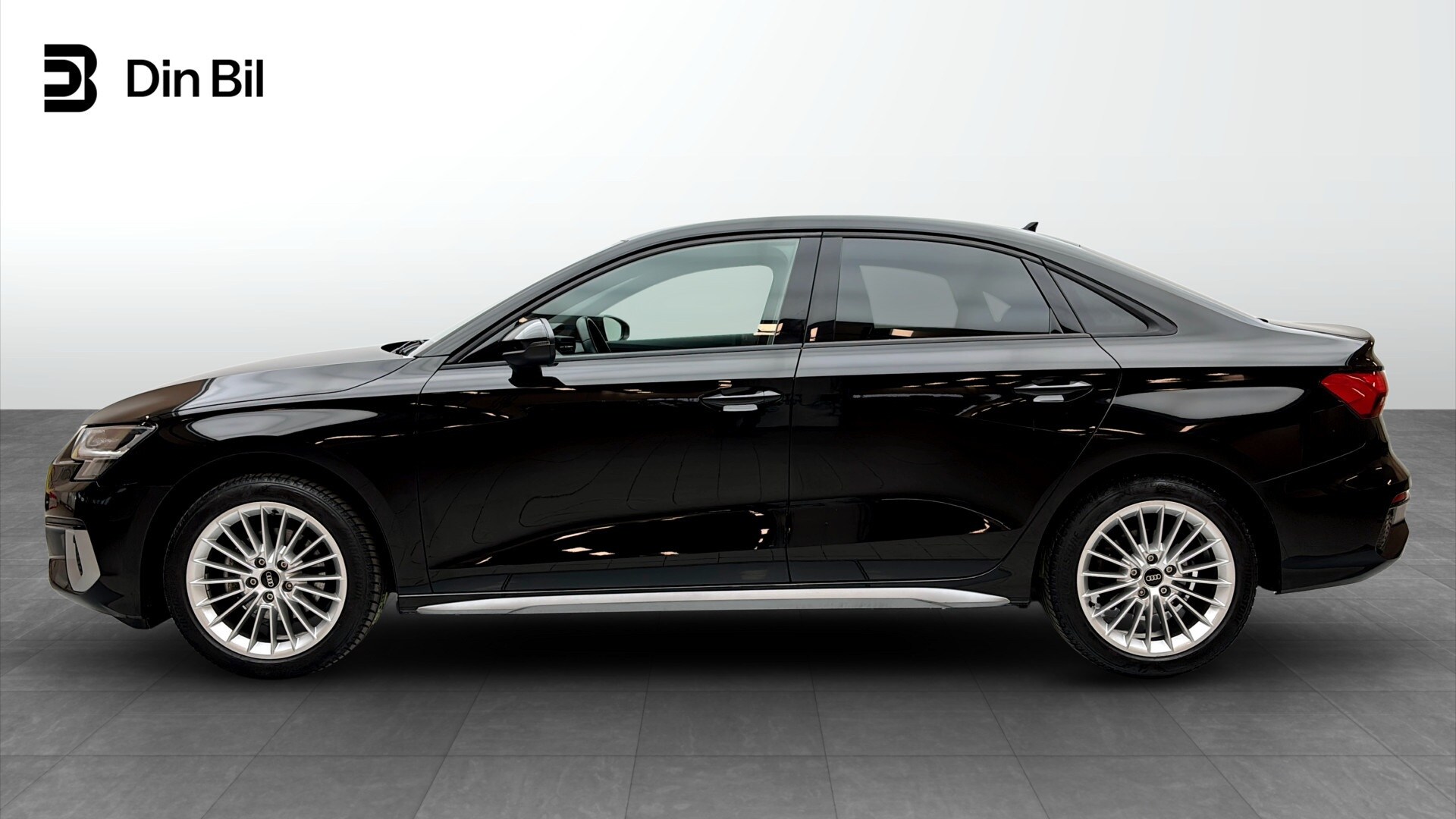 Bild som visar&nbsp;Audi A3 Sedan&nbsp;A3 Sedan 35 TFSI Proline advanced 150 hk S tronic - för mer information kontakta din Audi Partner