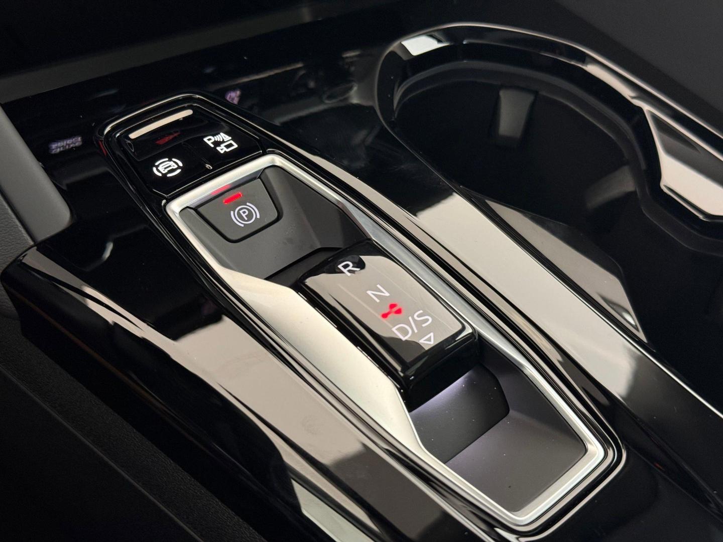 2025 Audi Q5 Sportback Premium Plus - Photo 18