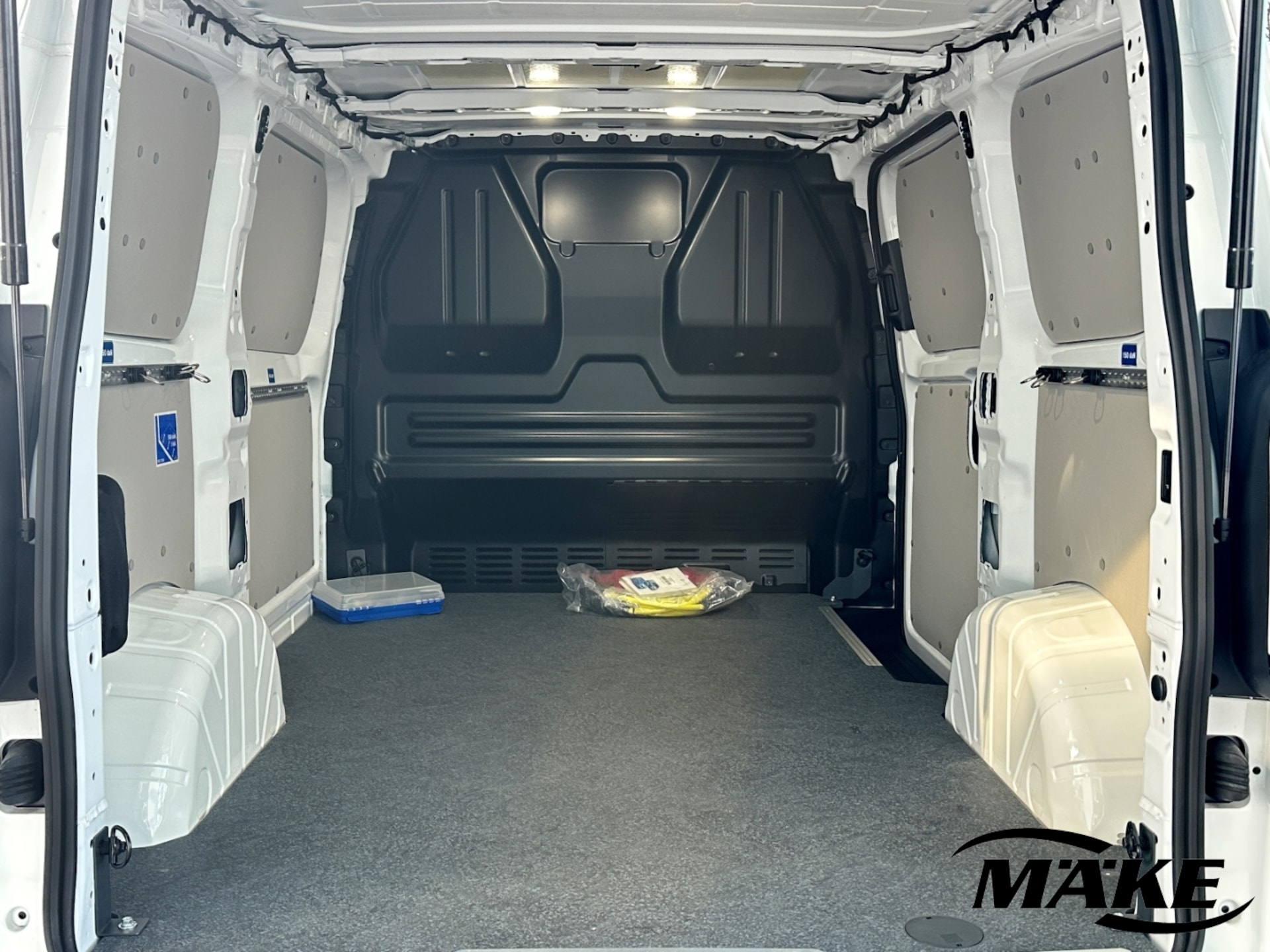 Volkswagen Transporter Kasten kurzer Radstand